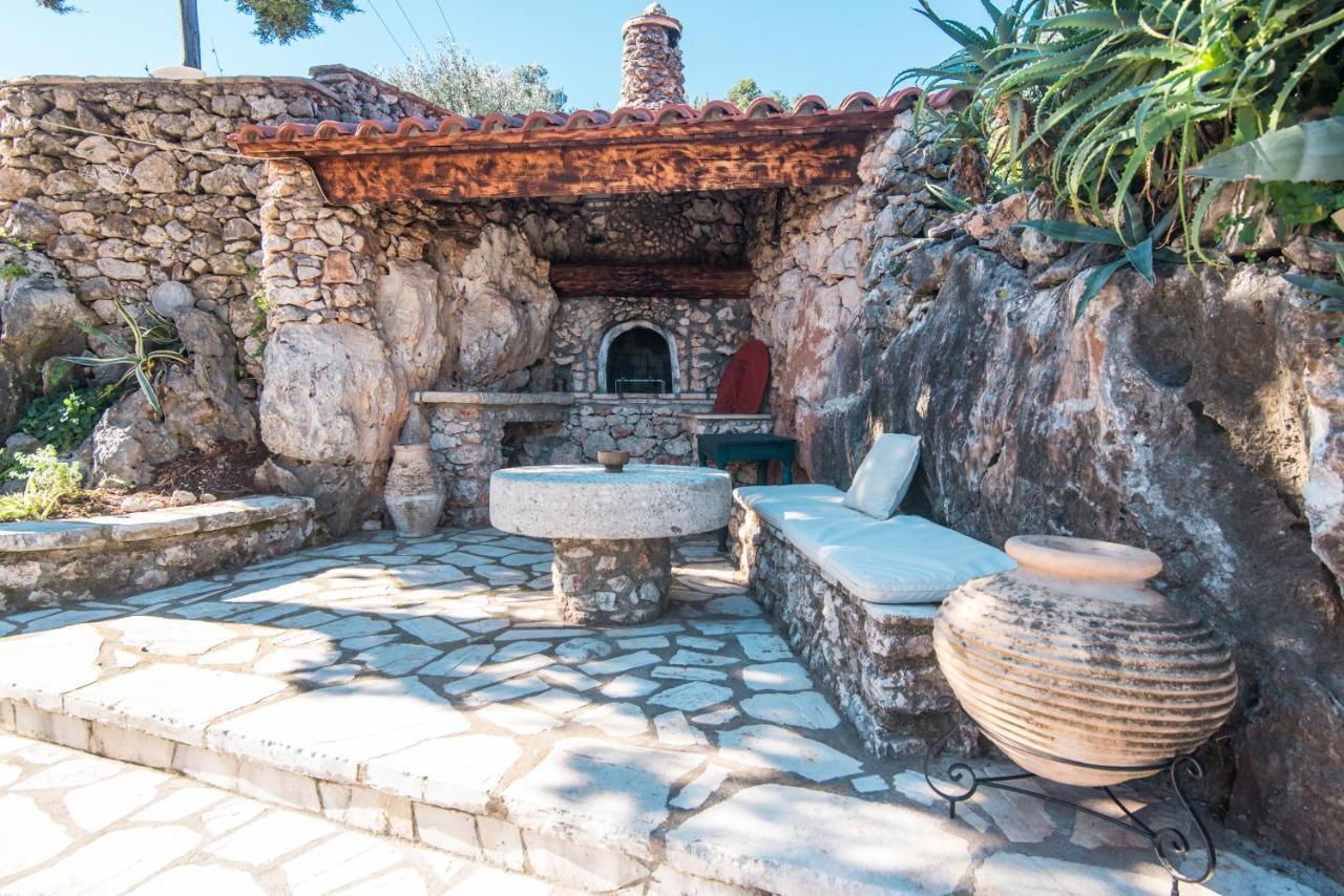 Aphrodite'S Maisonette On Corfu Island Барбати Екстериор снимка