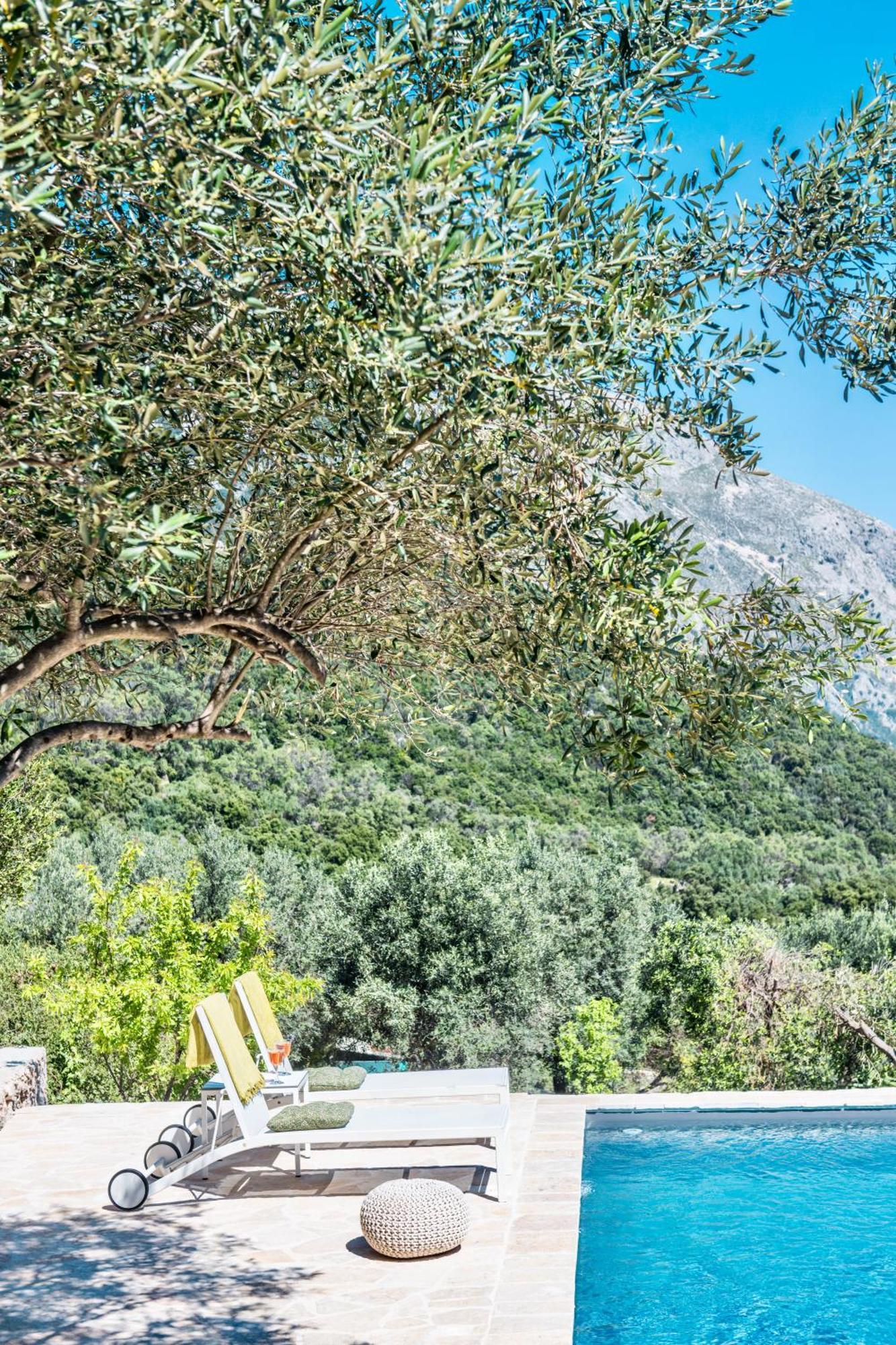 Aphrodite'S Maisonette On Corfu Island Барбати Екстериор снимка